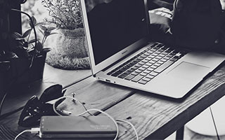 爱游戏官网-体育教师教学创新能力提升路径研究，浅谈体育院校教师的素质创新途径